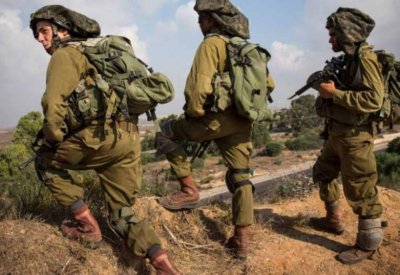 استشهاد فلسطيني واعتقال آخر على الحدود مع غزة