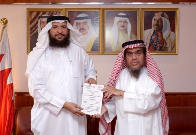 رئيس ديوان الخدمة المدنية يشيد بالكوادر الوطنية المؤهلة