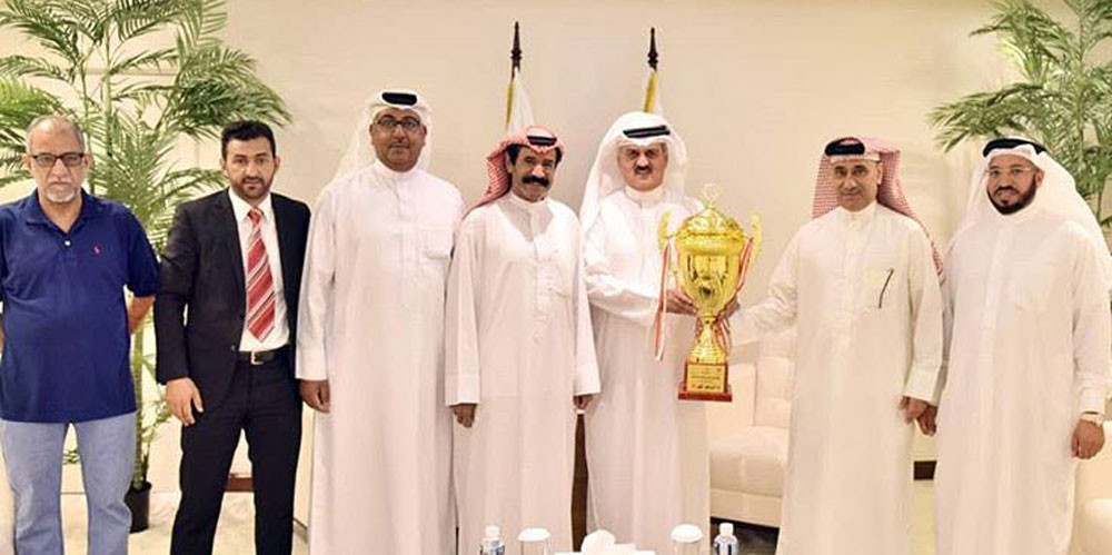 رئيس مجلس النواب يستقبل اللجنة المنظمة لبطولة الشورى والنواب الكروية