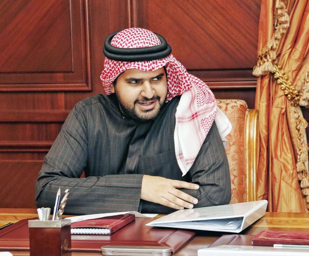 سمو الشيخ عيسى بن علي يعلن عن مضاعفة مكافآت كأس خليفة بن سلمان 