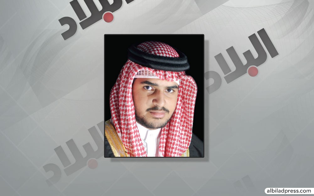 سمو الشيخ عيسى بن علي يهنئ فريق نادي المنامة