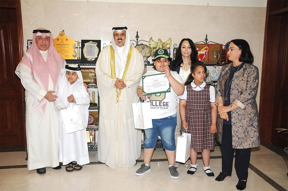 وزير التربية يكرم الفائزين بجائزة الأمير سلطان بن سلمان لحفظ القرآن الكريم للأطفال المعوقين