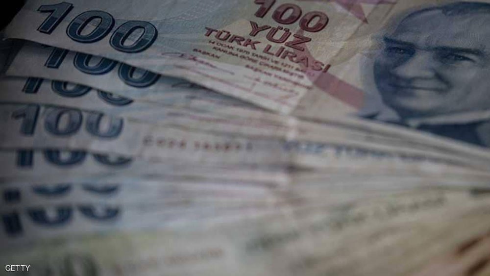 3 عوامل تدفع الليرة التركية للانهيار
