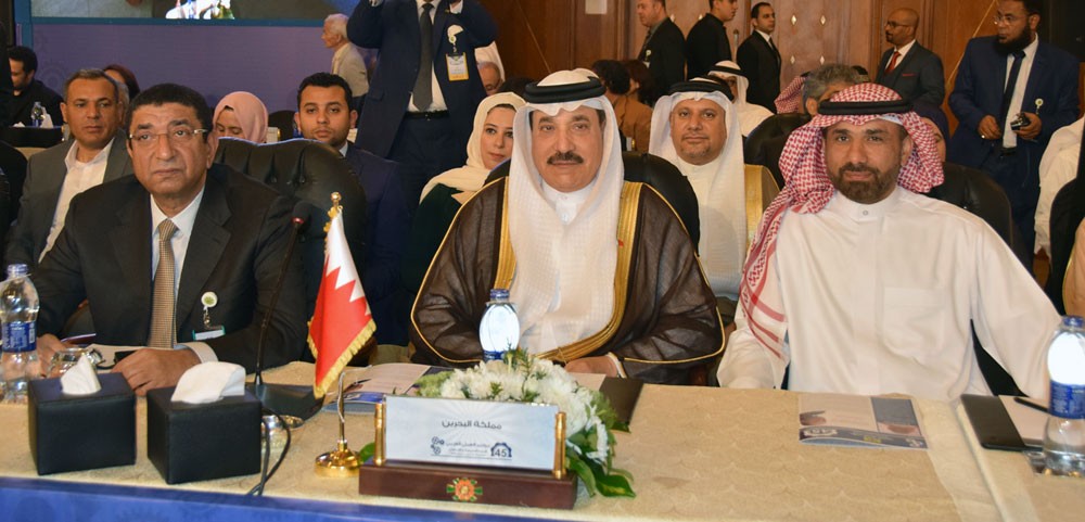 حميدان يترأس وفد البحرين في مؤتمر العمل العربي الـ(45) بالقاهرة