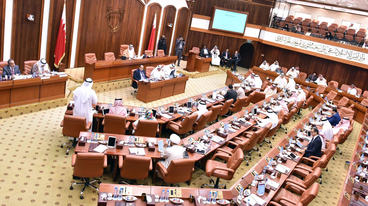 النواب يقر تعديلات على "العقوبات" و" التأمين ضد التعطل" و" المجالس البلدية"