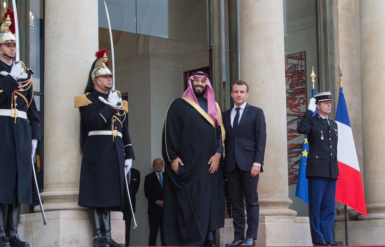 محمد بن سلمان يلتقي ماكرون في الإليزيه