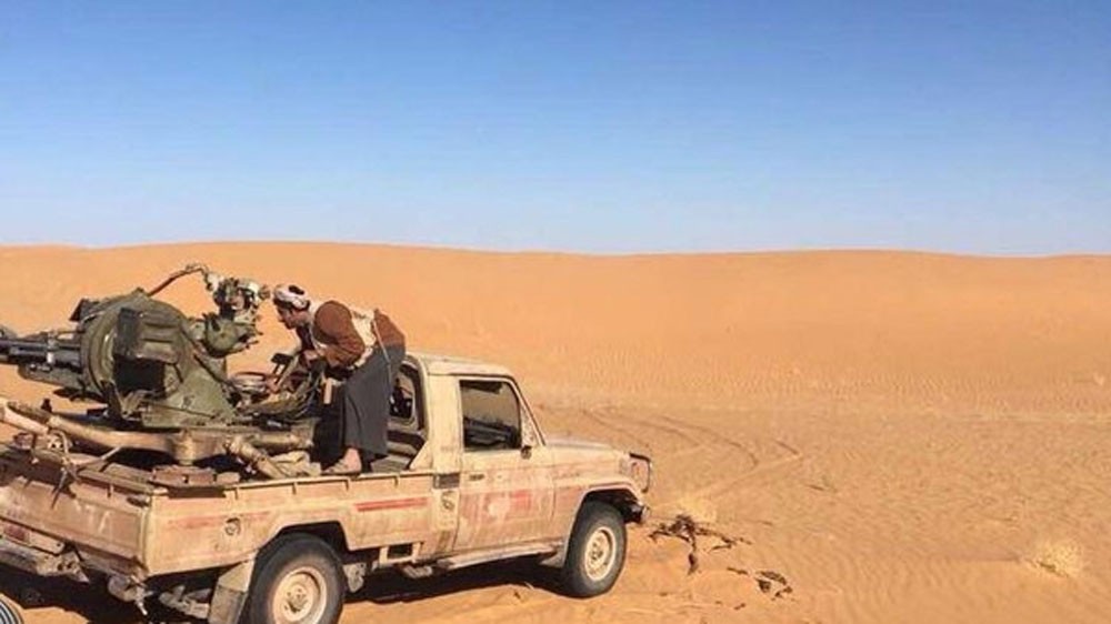 اليمن.. الميليشيات تهجر سكان حيس ومقتل 17 حوثياً بالجوف