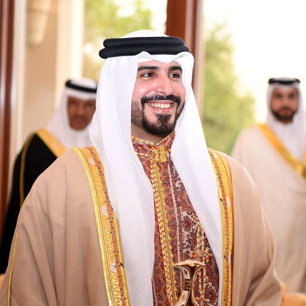 نيابة عن الملك سمو الشيخ محمد بن سلمان يحضر احتفال عيد ميلاد الملكة اليزابيث