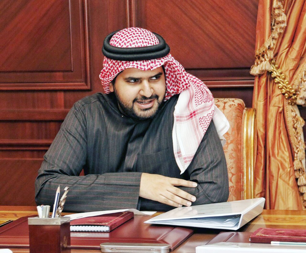 سمو الشيخ عيسى بن علي يشيد بإطلاق برنامج استجابة لتطوير قطاع الرياضة والشباب