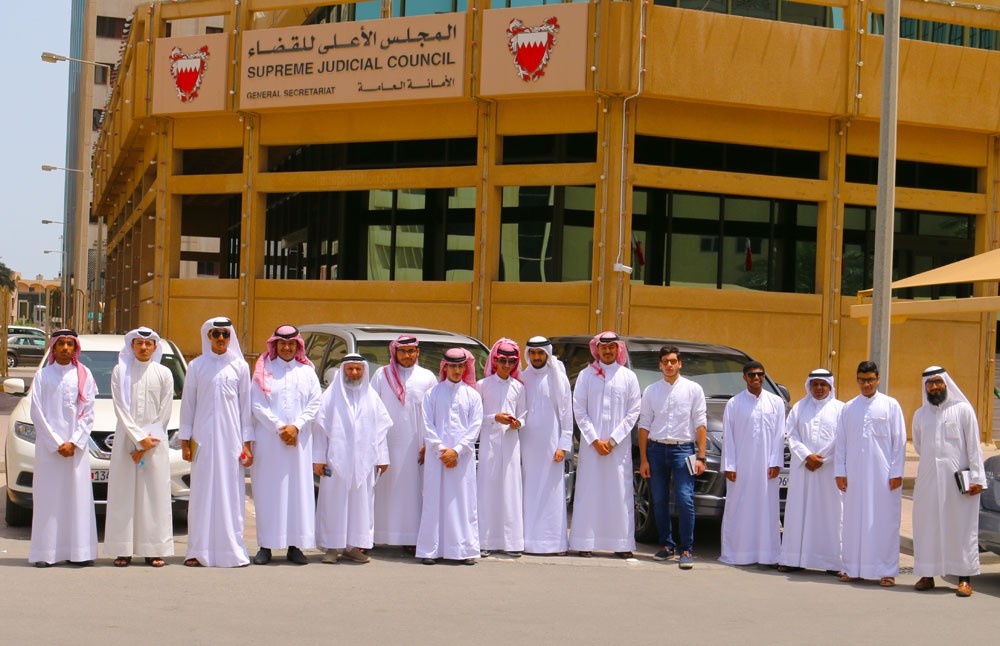 المجلس الأعلى للقضاء يستقبل طلبة مدرسة الإيمان