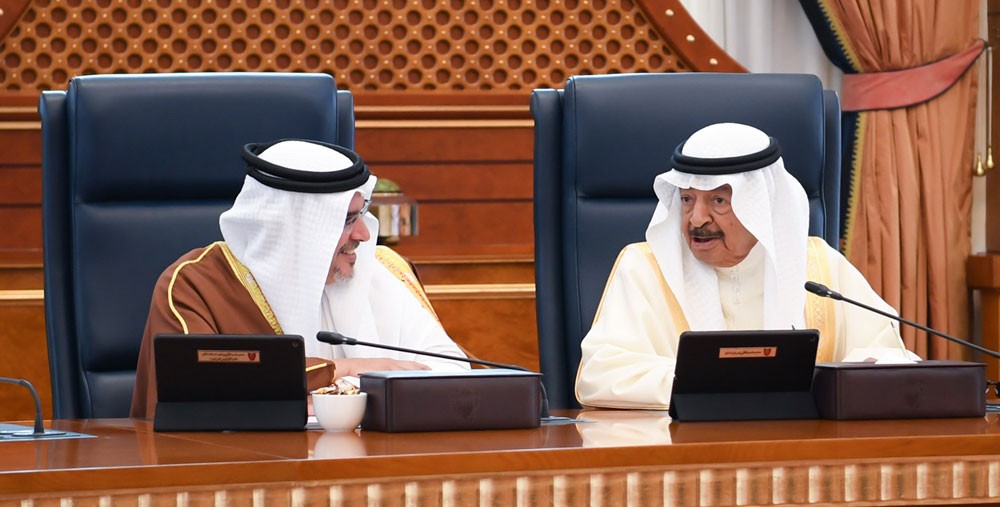 مجلس الوزراء يحث الوزارات على التعاون البناء مع الصحافة وتسهيل حصولها على المعلومات