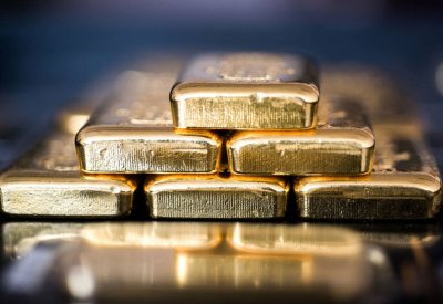 الإمارات تعفي تجارة الذهب والألماس من الضرائب