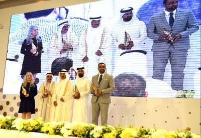 رئيس الوزراء: صحافة البحرين استطاعت أن تحجز لها مكانًا متميزا