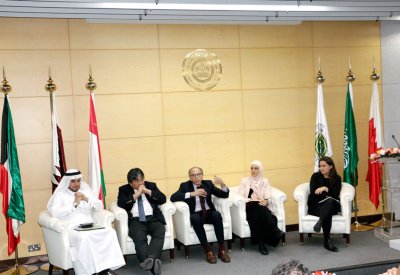 جامعة الخليج العربي تختتم مؤتمر تشريعات الأبحاث والعلاج بقنية الخلايا الجذعية