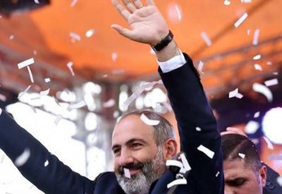 البرلمان الأرمني ينتخب زعيم المعارضة رئيسا للوزراء