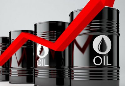 ارتفاع اسعار النفط الى 75.76 دولار للبرميل في أعلى مستوى منذ نوفمبر 2014