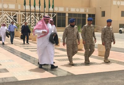 السعودية.. طائرتان إغاثيتان تصلان سقطرى اليمنية