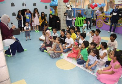 "ابتسامة" تنظم يوما ترفيها للأطفال مرضى السرطان منتسبي برنامج "أبجد"