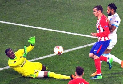 برشلونة ومستقبل غريزمان يحضران باحتفالات "يوروبا ليغ"