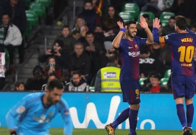 مسؤولون في برشلونة: وجود سواريز يؤثر سلبياً على ميسي