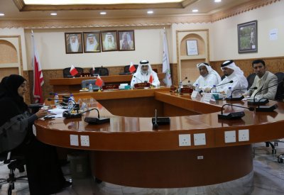خدمات الشمالي تناقش توحيد نماذج واشتراطات الأرصفة لجميع شوارع البحرين