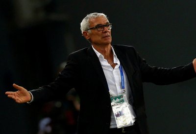 كوبر يستعد للإطاحة بـ8 لاعبين من تشكيلة المنتخب المصري في المونديال