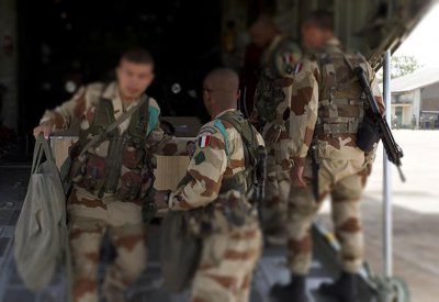انتشار فرنسي في مناطق الأكراد.. 6 مدافع قرب دير الزور