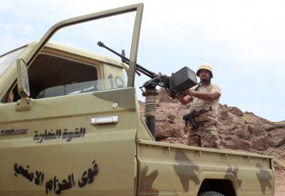 الجيش اليمني يسيطر على منطقة الظهرة في الجوف