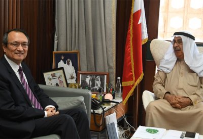 معالي جواد بن سالم العريض يستقبل سفير الصين الصديقة لدى المملكة