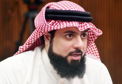 الأحمد يطالب الشورى بسرعة النظر في مشروع رواتب المتقاعدين