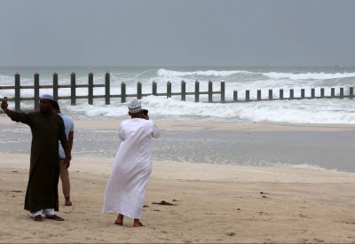 إعصار مكونو يبلغ الدرجة الثانية ويقترب من عُمان