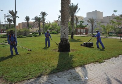 بلدية المحرق: البدء بتطوير حديقتي حسان بن ثابت وقلالي