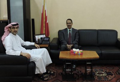 الرئيس التنفيذي لهيئة المعلومات والحكومة الإلكترونية يستقبل سفير جمهورية بنغلاديش