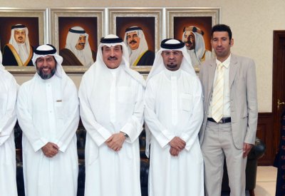 وزير العمل والتنمية الاجتماعية يستقبل رئيس المجلس البلدي بالشمالية