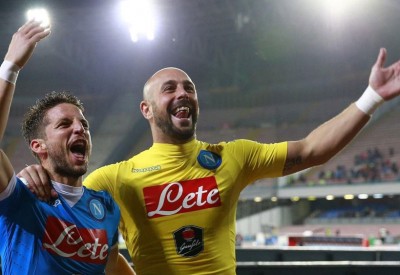 نجم بلجيكا يسأل إسبانياً: كيف نفوز بكأس العالم؟