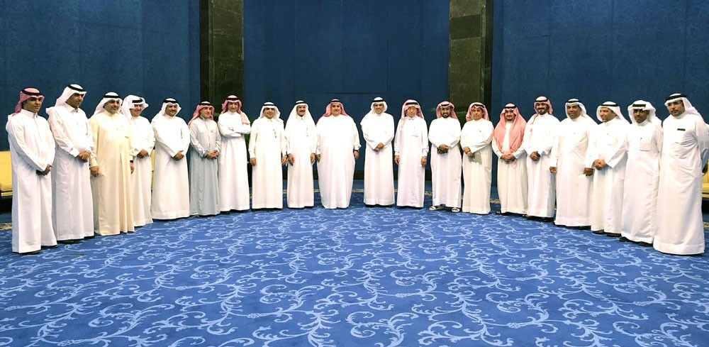وزير الإعلام يقيم مأدبة غداء على شرف الوفد الإعلامي السعودي