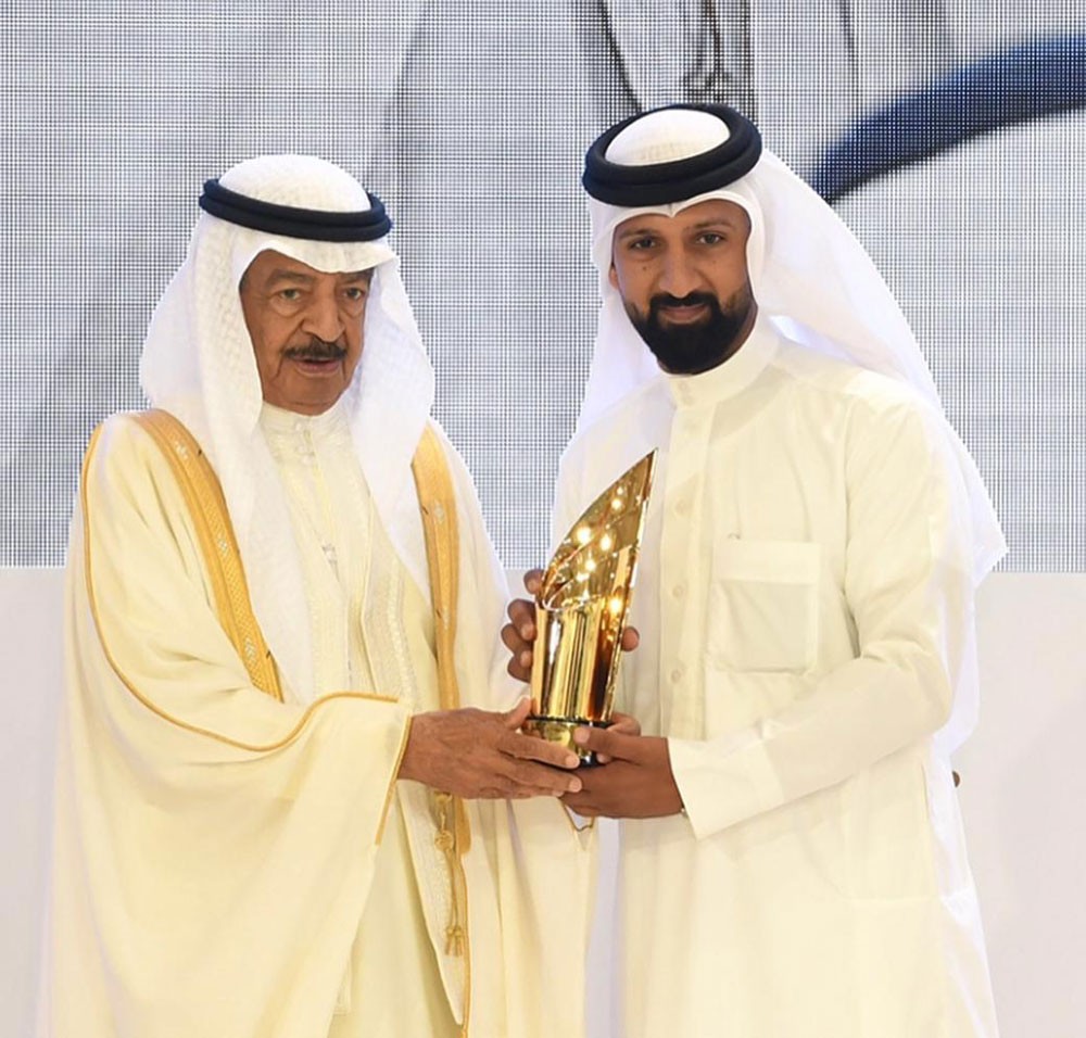 الزميل أحمد كريم يشكر رئيس الوزراء على دعمه للصحافة