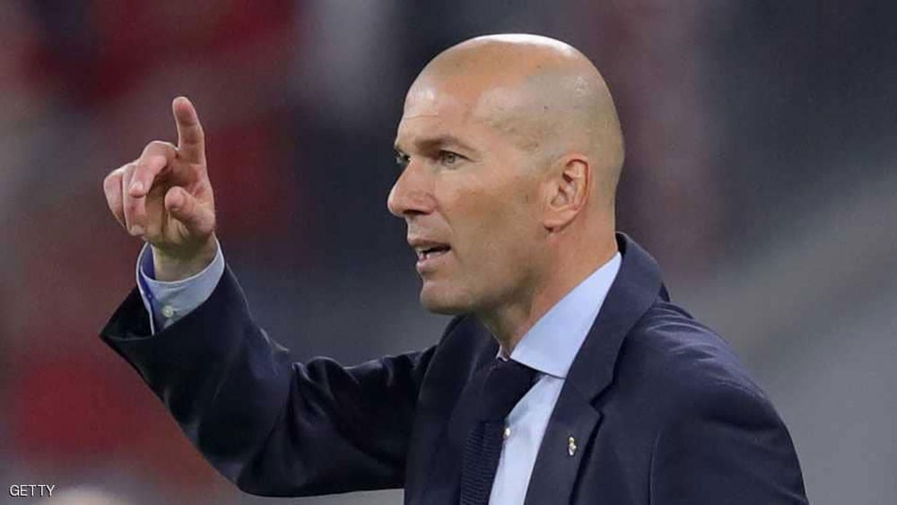 "الليغا" أم دوري الأبطال.. زيدان يفاجئ الجميع قبل الكلاسيكو