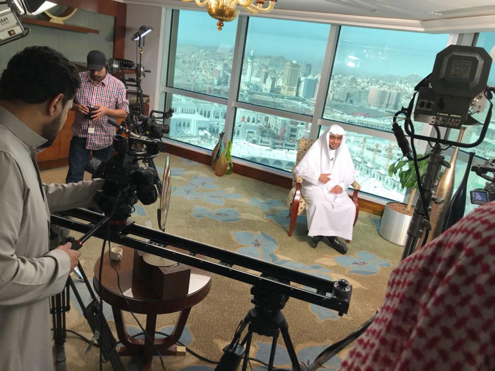 المغامسي يفصل الفرائد المكية على اقرأ الفضائية