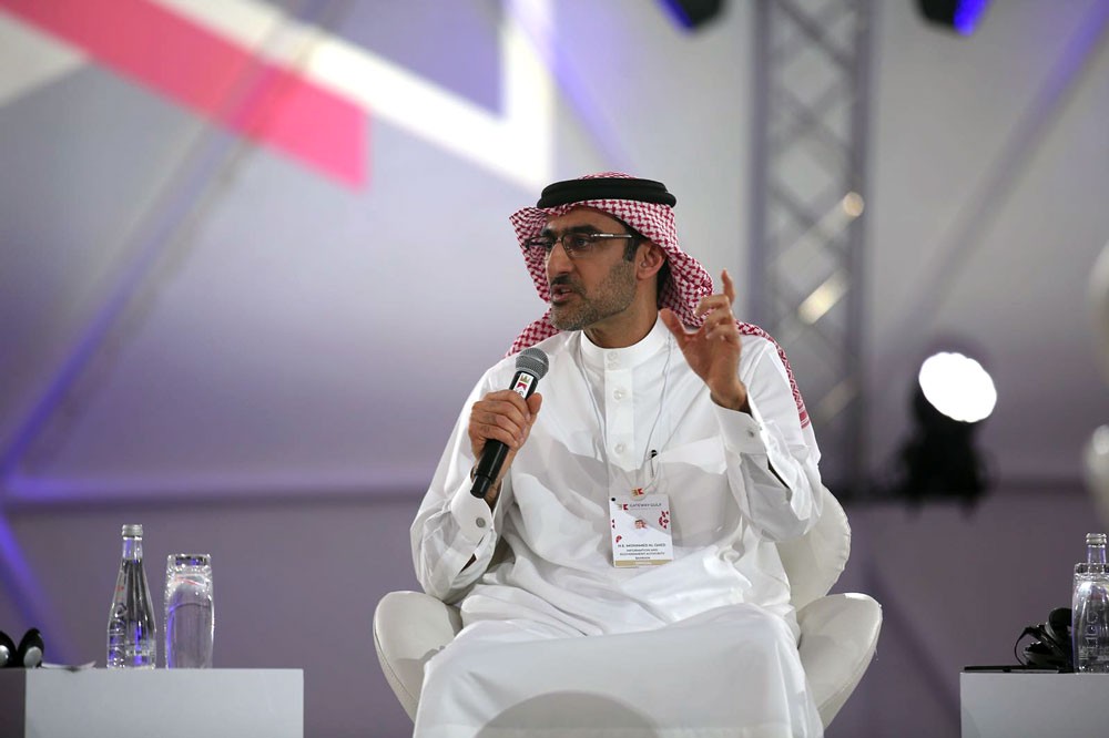 القائد: تبني "الحوسبة السحابية" يوفر بنية تحية لكافة المشاريع الاستراتيجية في المملكة
