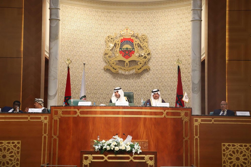 العسومي: أهمية التضامن العربي لمواجهة التدخلات الإيرانية وفق استراتيجية عربية