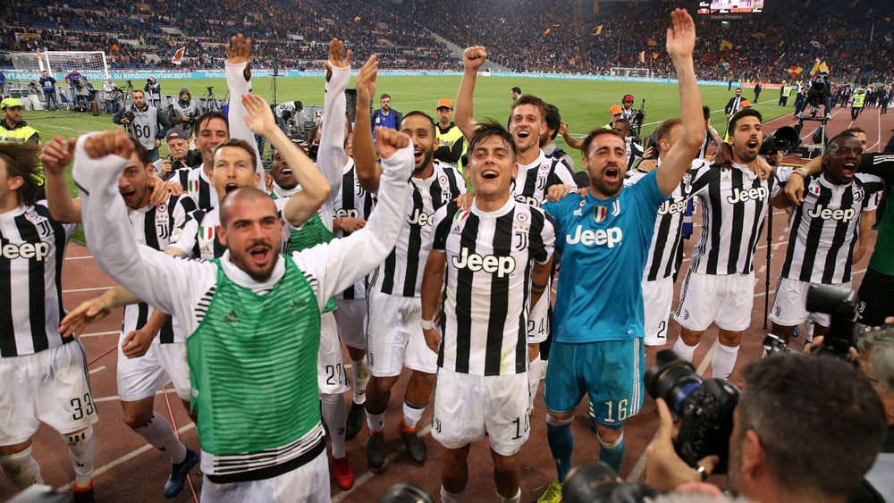 يوفنتوس يتعادل مع روما.. ويحقق اللقب السابع على التوالي