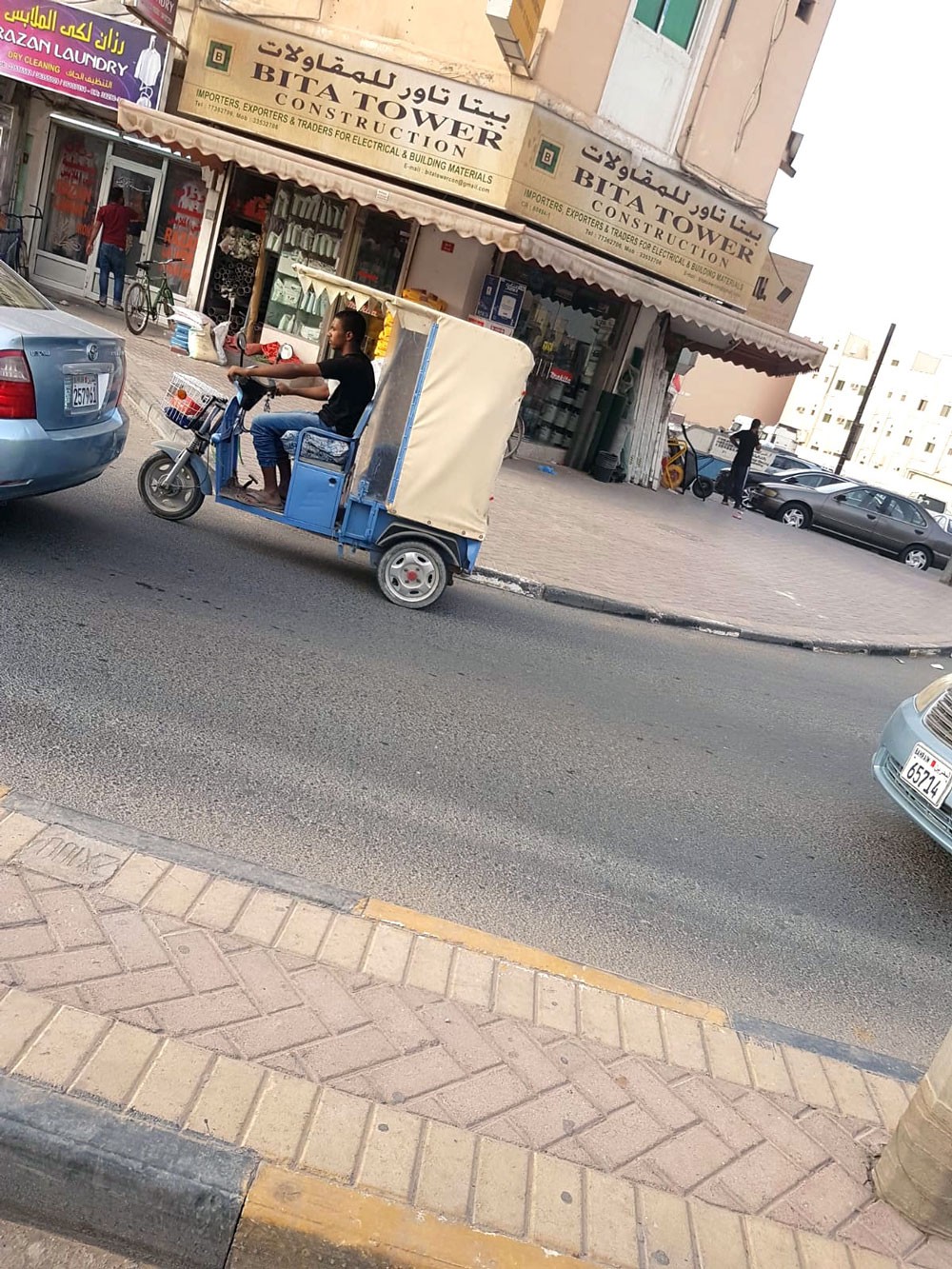 شوارع البحرين قريبا  هل سيغزو " التوك توك "