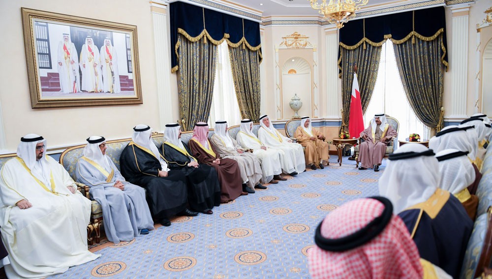 رئيس الوزراء: أمام مستقبل واعد ينعم فيه الوطن بقيادة جلالة الملك بمزيد من التقدم والاستقرار