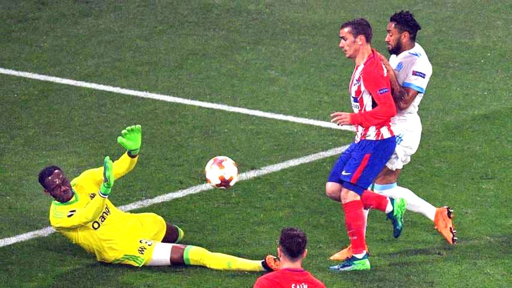 برشلونة ومستقبل غريزمان يحضران باحتفالات "يوروبا ليغ"