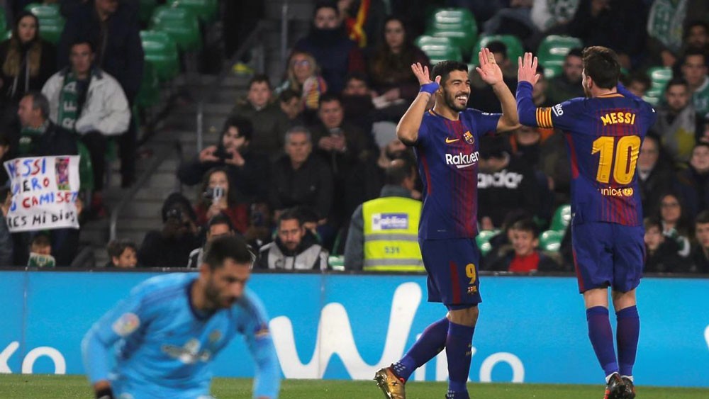 مسؤولون في برشلونة: وجود سواريز يؤثر سلبياً على ميسي