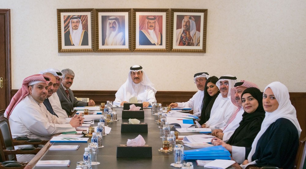 وزير العمل يترأس اجتماع الجمعية العمومية العادية لبنك الأسرة