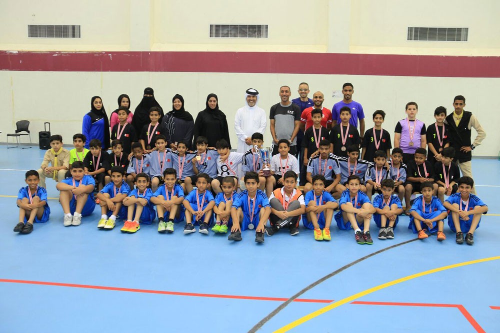 مدرسة المتنبي تُحرز لقب كرة القدم لمدارس البنين الابتدائية