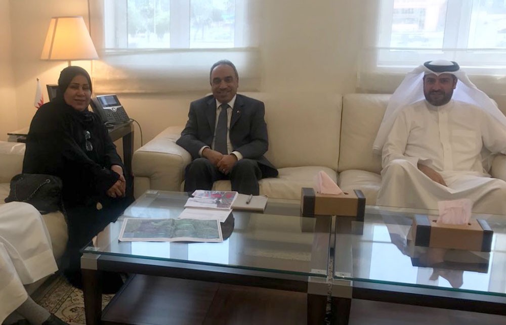 صباح الدوسري تنقل احتياجات عراد إلى وزير الأشغال والبلديات