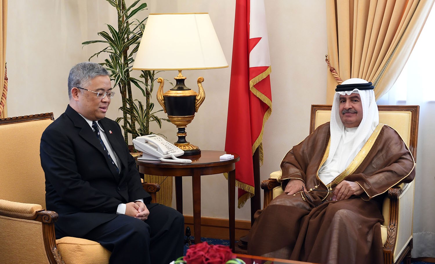 سمو نائب رئيس الوزراء يستقبل السفير التايلندي‎